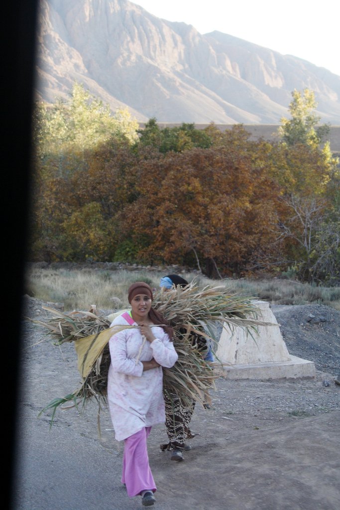 22-Berber women.jpg - Berber women